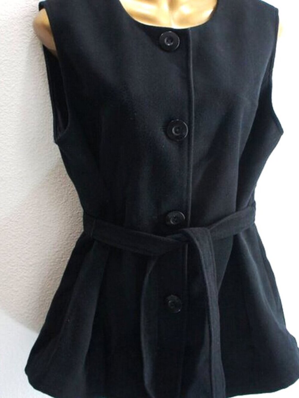 Chico's Black Lined Botton Vest With Tie size 1